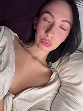AmazingNicole Webcamshow