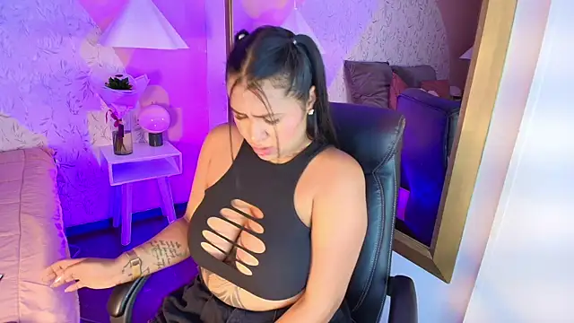 Tammara_Brm Adlı Modelin Web Kamerası Şovu