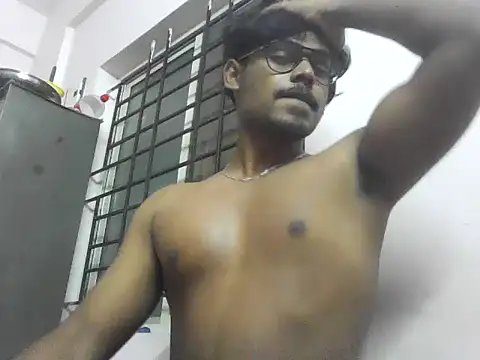 Show modela bangalore_guy_ na web-kameri