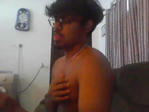 Show modela bangalore_guy_ na web-kameri