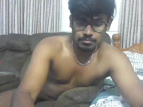 Show modela bangalore_guy_ na web-kameri