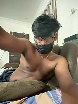 הופעת וובקאם של bangalore_guy_