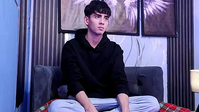demian_hot99 webkamerás műsora
