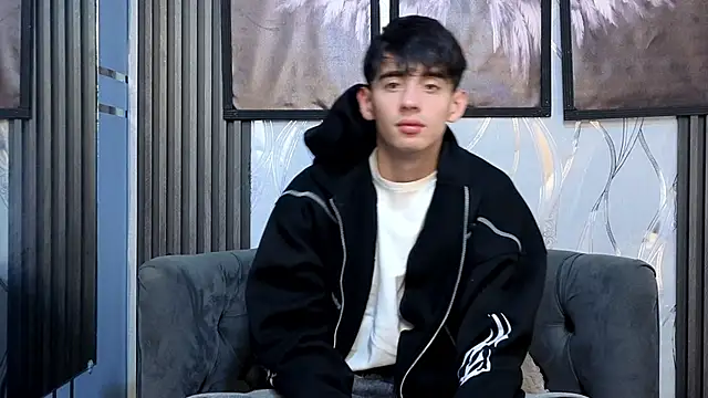 demian_hot99's Webcam Show