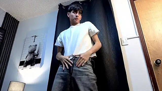 demian_hot99 在線直播表演