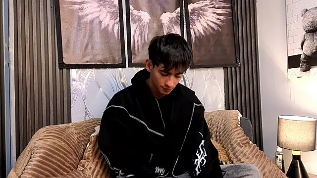 demian_hot99n Webbikameraesitys