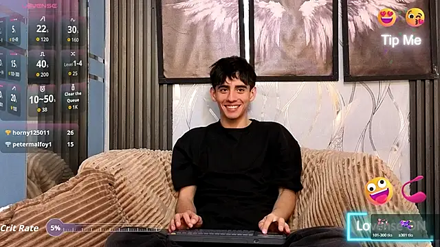โชว์เว็บแคมของ demian_hot99
