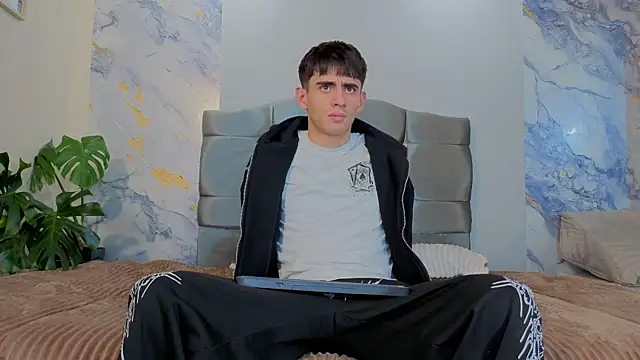 demian_hot99 Шоу с уебкамера