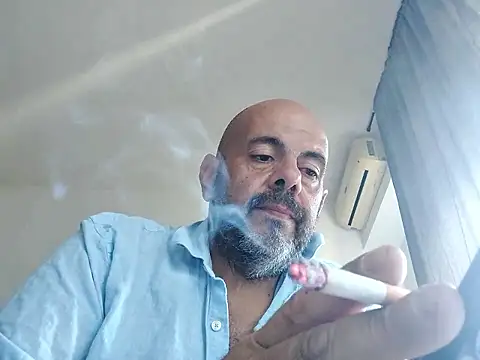 merenda2105's Webcam Show