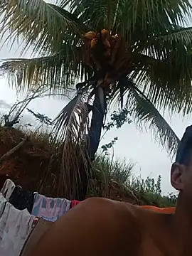 Brayam_30 在線直播表演