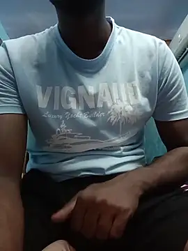 choco_late_boy72's Webcam Show