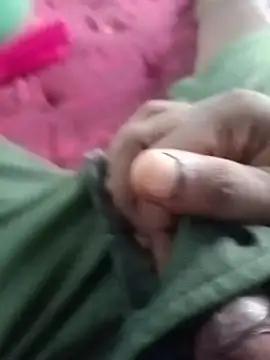 choco_late_boy72 Show in webcam
