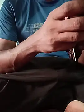 choco_late_boy72 Show in webcam