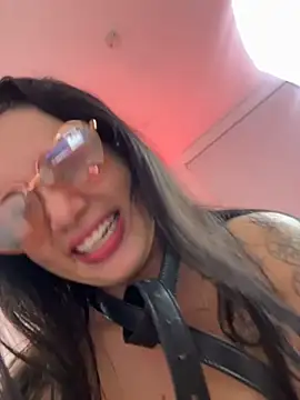 liina_gu's Webcam Show