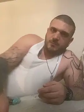 Legrandsinge20 Show in webcam