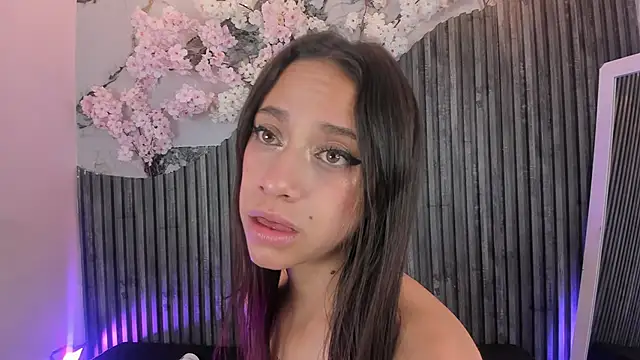 Zephyra_bms' Live XXX Chat