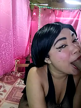 عرض كام linda_latina20