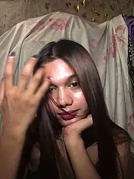 Pokazy przed kamerką – marie_castro