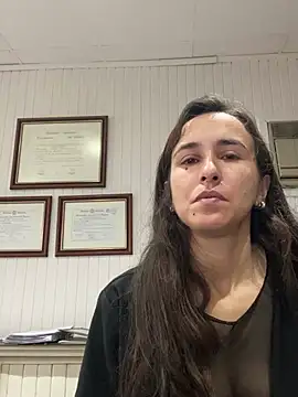 pili6263 XXX чат на живо