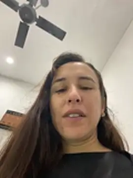 pili6263's Live XXX Chat