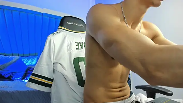 OliverThompsonJS webcam show