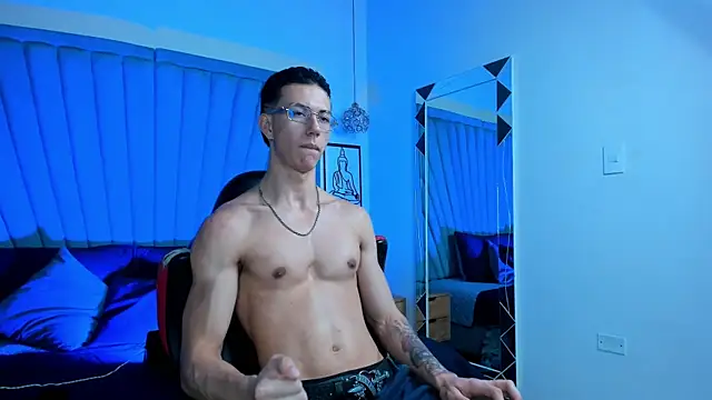 OliverThompsonJS 在線直播表演