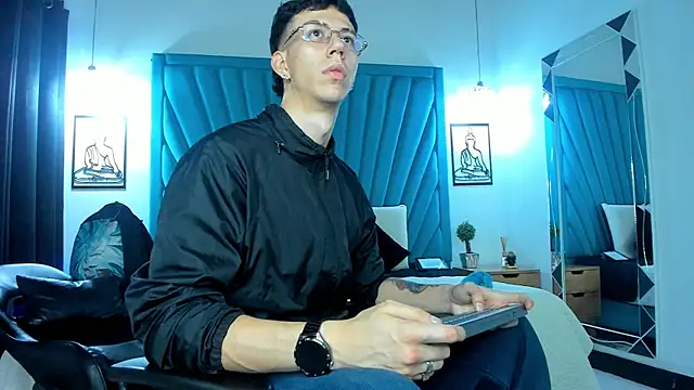 OliverThompsonJS Webcamshow