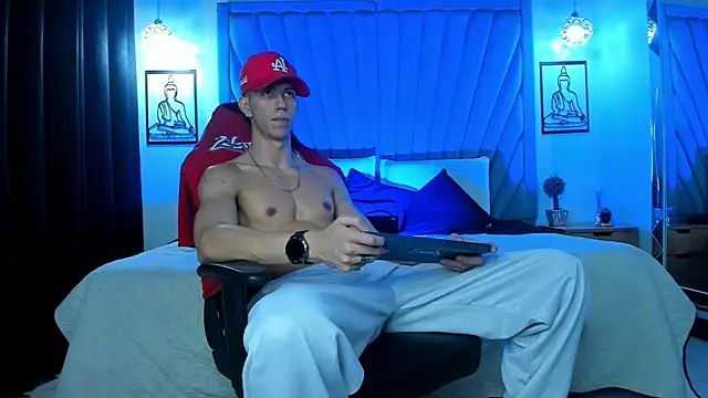 OliverThompsonJS Шоу с уебкамера