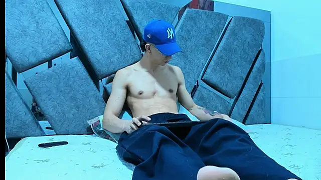 โชว์เว็บแคมของ OliverThompsonJS