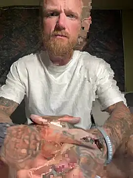 lockjaw711 Show in webcam