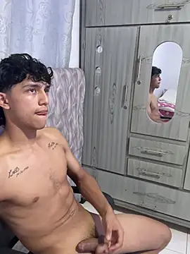 alex_martin47 webcam show