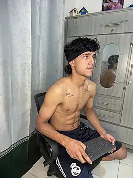 alex_martin47 Webcam-Show