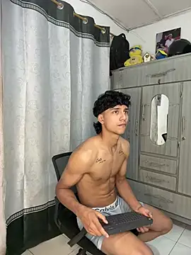 הופעת וובקאם של alex_martin47