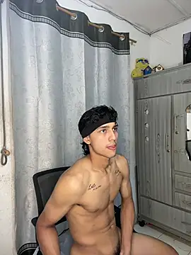 alex_martin47 Webcam show