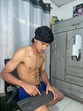 alex_martin47 Webcam-Show