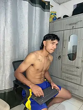 alex_martin47 webcam show