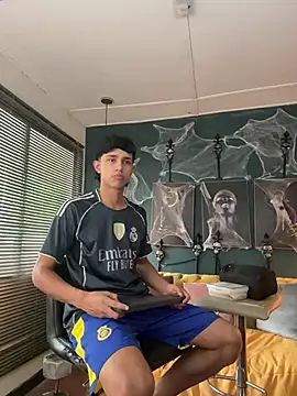 alex_martin47 webkamerás műsora