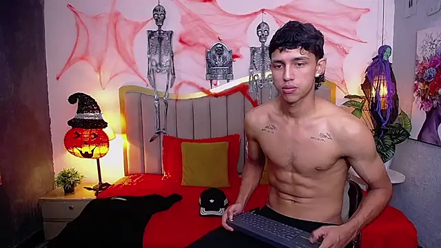 alex_martin47 Adlı Modelin Web Kamerası Şovu