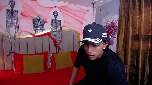 alex_martin47 网络视讯表演