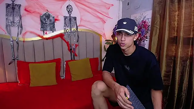 alex_martin47 网络视讯表演