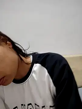 missnaina1 即時 XXX 聊天