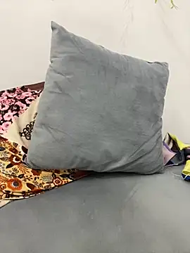 Sala de chat en directo de miss__sonam