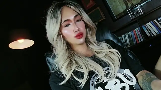 prettybushy 网络视讯表演