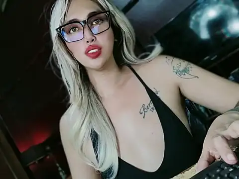 prettybushy Webcam show