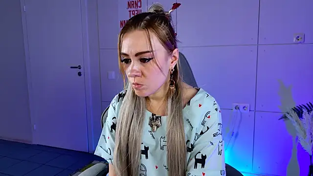 Kumiho_7777's Live XXX Chat