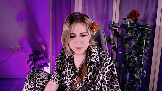 Kumiho_7777's Live XXX Chat