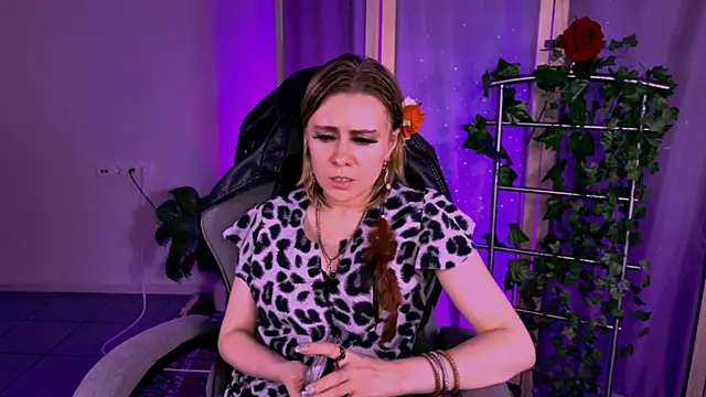 دردشة Kumiho_7777 الجنسية المباشرة