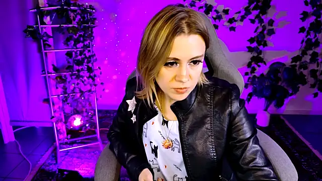 Chatroom XXX en direct de Kumiho_7777
