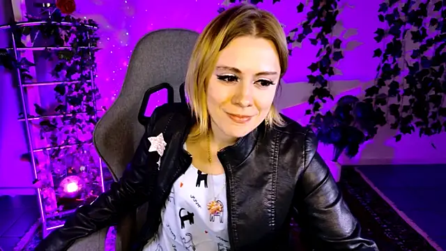 צ'אט XXX בשידור חי של Kumiho_7777