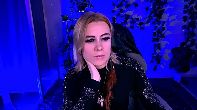 XXX chat uživo modela Kumiho_7777